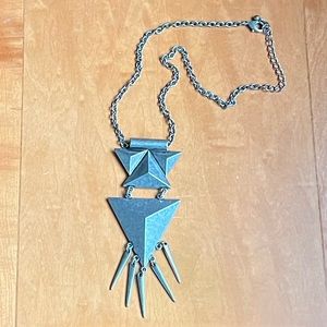 Statement necklace